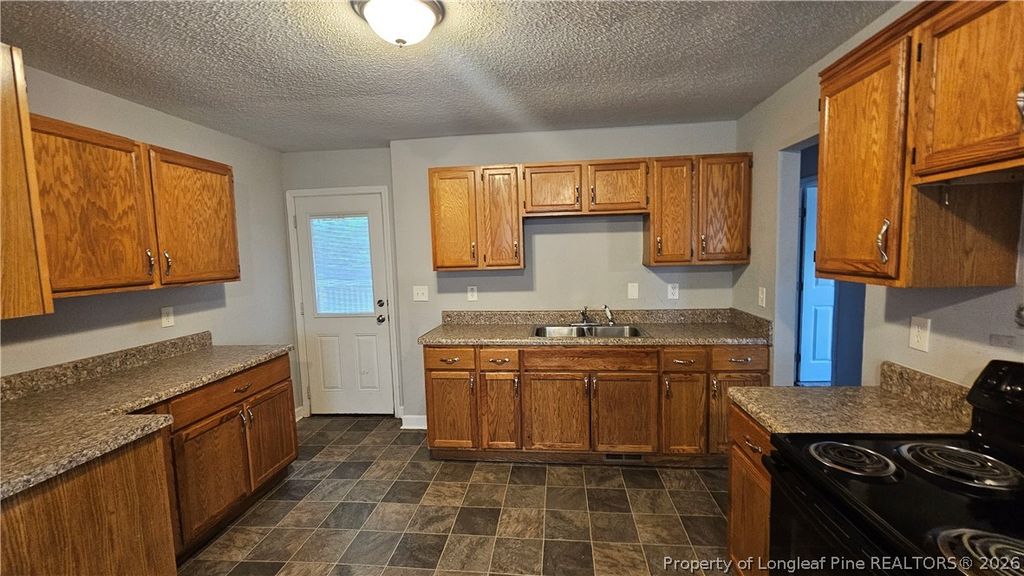 1046 Rulnick Street, Fayetteville, NC 28304 — photo 19