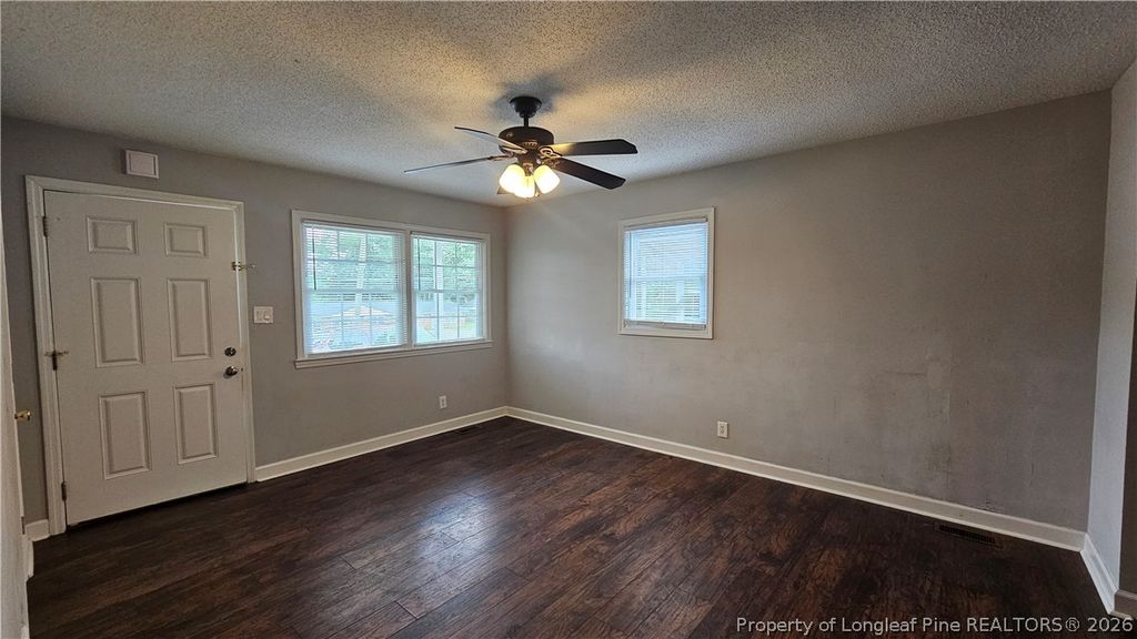 1046 Rulnick Street, Fayetteville, NC 28304 — photo 4