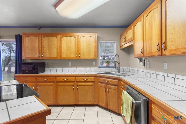 2270 County Road 3340, Kempner, TX 76539