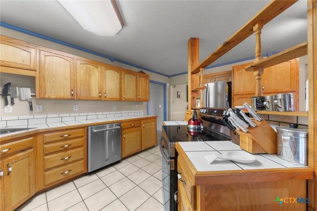 2270 County Road 3340, Kempner, TX 76539