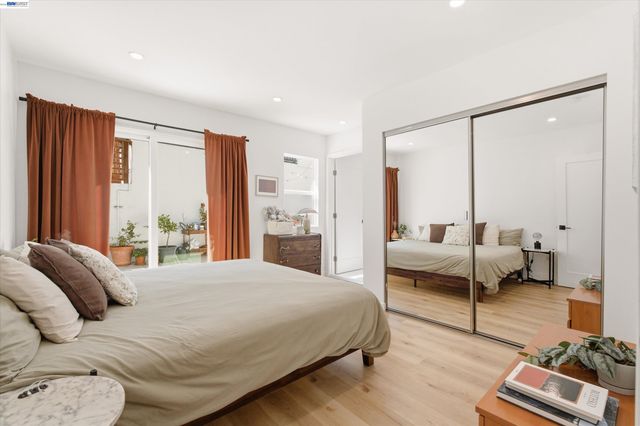 3929 Division St, Los Angeles, CA 90065