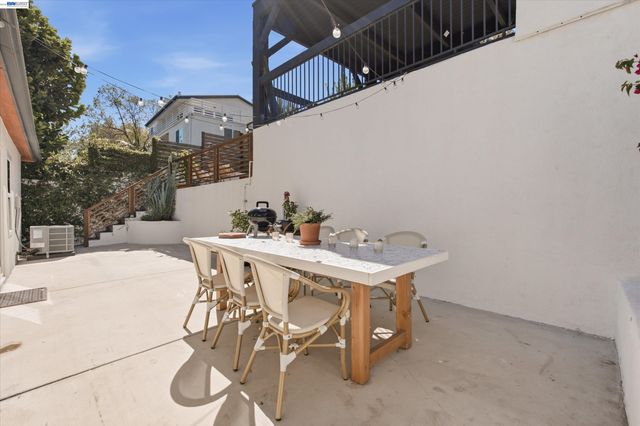 3929 Division St, Los Angeles, CA 90065