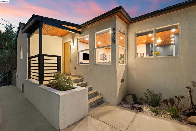 3929 Division St, Los Angeles, CA 90065