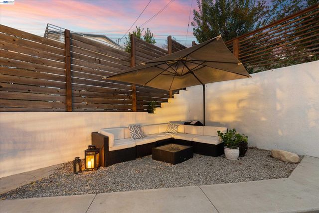 3929 Division St, Los Angeles, CA 90065