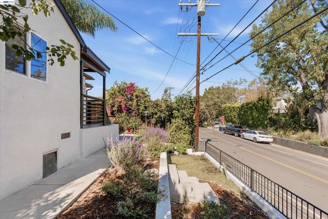 3929 Division St, Los Angeles, CA 90065