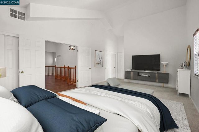 367 Hemleb Ct, Pinole, CA 94564