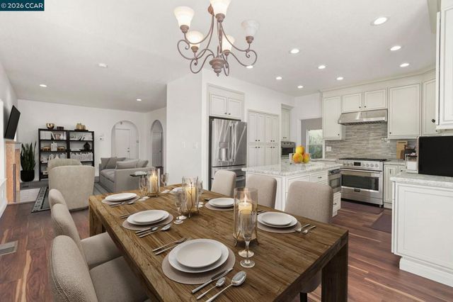 367 Hemleb Ct, Pinole, CA 94564