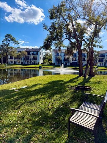 1630 42nd Square 104, Vero Beach, FL 32960