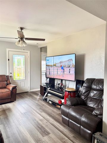 932 Road 5251, Cleveland, TX 77327