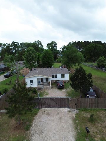 932 Road 5251, Cleveland, TX 77327