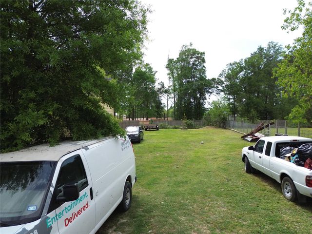 932 Road 5251, Cleveland, TX 77327