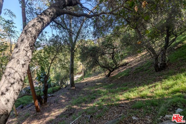 3047 Passmore Drive, Los Angeles, CA 90068