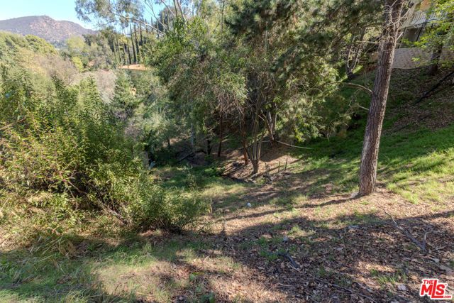 3047 Passmore Drive, Los Angeles, CA 90068