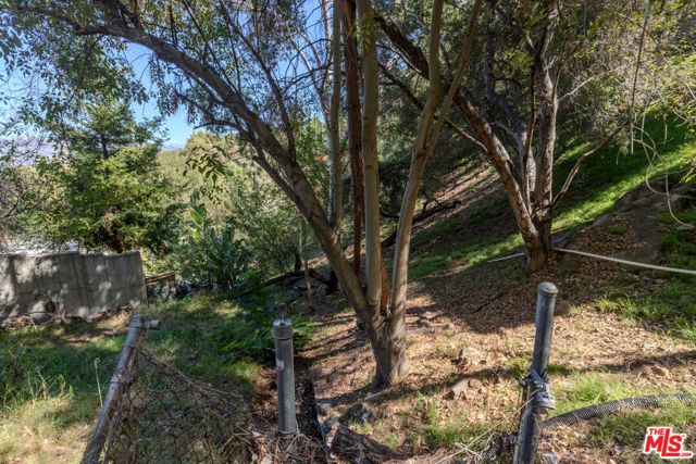 3047 Passmore Drive, Los Angeles, CA 90068