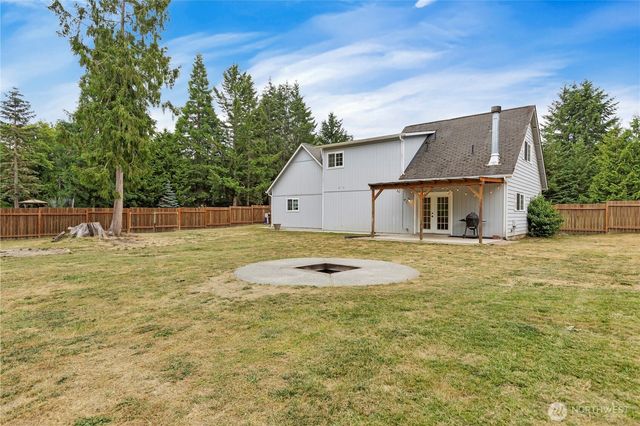 91 Loafer Lane, Port Angeles, WA 98362