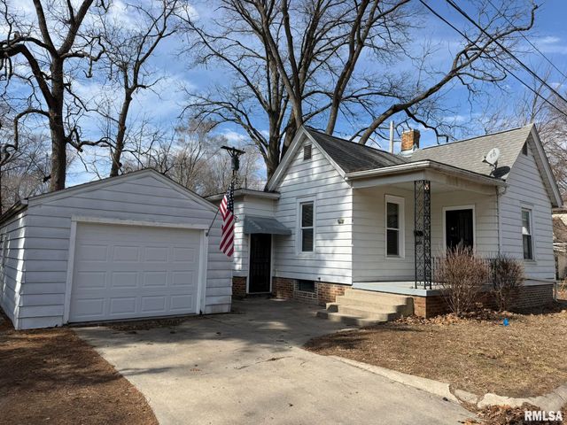 611 S ILLINOIS Street, Springfield, IL 62704