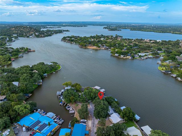 716 Sunrise Ave, Sunrise Beach, TX 78643