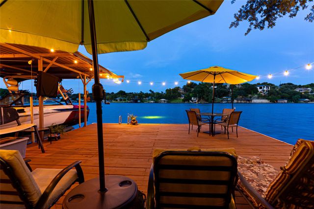 716 Sunrise Ave, Sunrise Beach, TX 78643