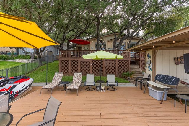 716 Sunrise Ave, Sunrise Beach, TX 78643