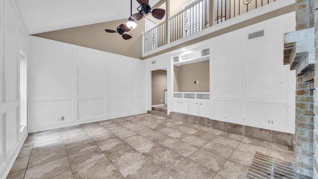 219 April Waters Drive W, Montgomery, TX 77356