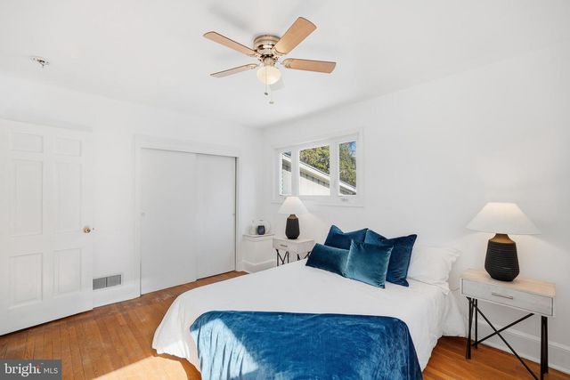 5820 WOODLAND DR, Oxon Hill, MD 20745