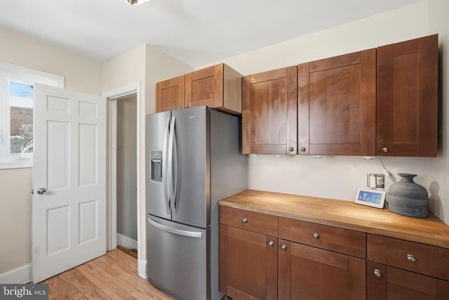 5820 WOODLAND DR, Oxon Hill, MD 20745