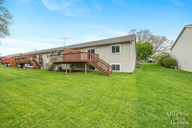 2895 Harmony Court SW, Wyoming, MI 49519