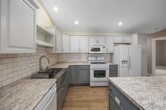 2895 Harmony Court SW, Wyoming, MI 49519