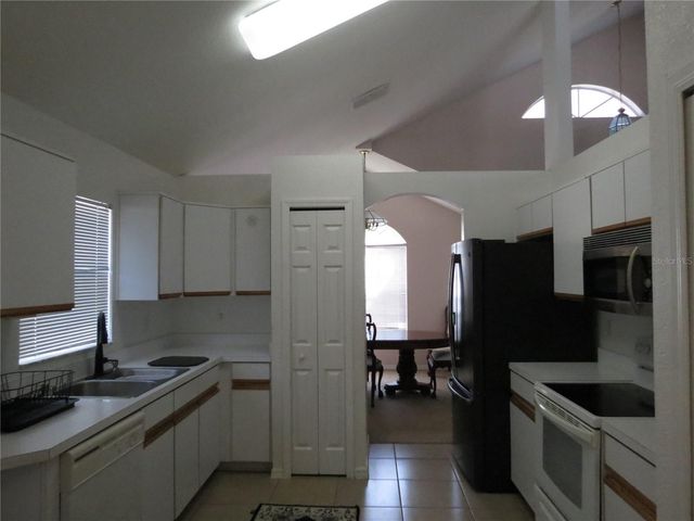 151 PINEWOOD DRIVE, Davenport, FL 33896