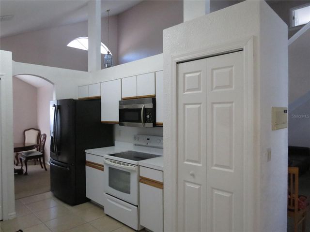 151 PINEWOOD DRIVE, Davenport, FL 33896