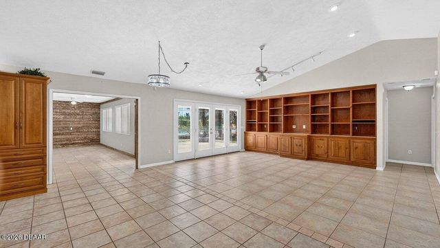 114 Roble Lane, Ormond Beach, FL 32174