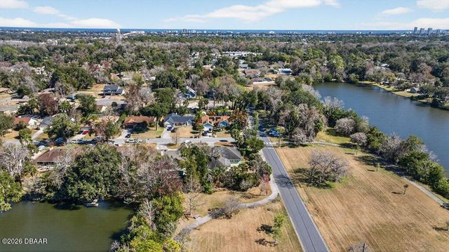 114 Roble Lane, Ormond Beach, FL 32174