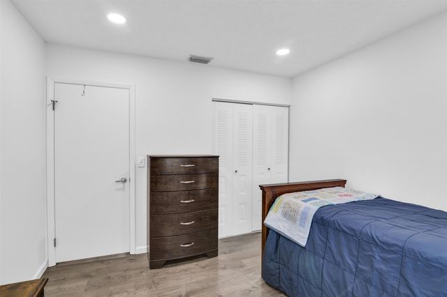 843 NW 98th Avenue, Plantation, FL 33324