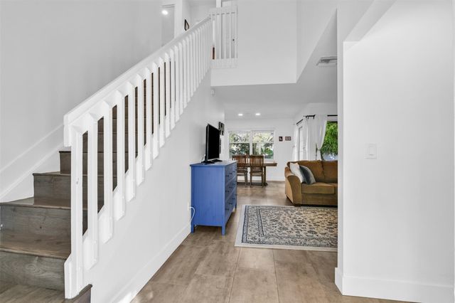 843 NW 98th Avenue, Plantation, FL 33324