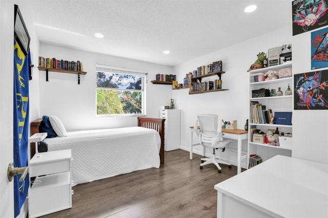 843 NW 98th Avenue, Plantation, FL 33324