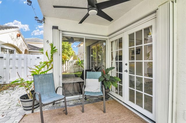 843 NW 98th Avenue, Plantation, FL 33324