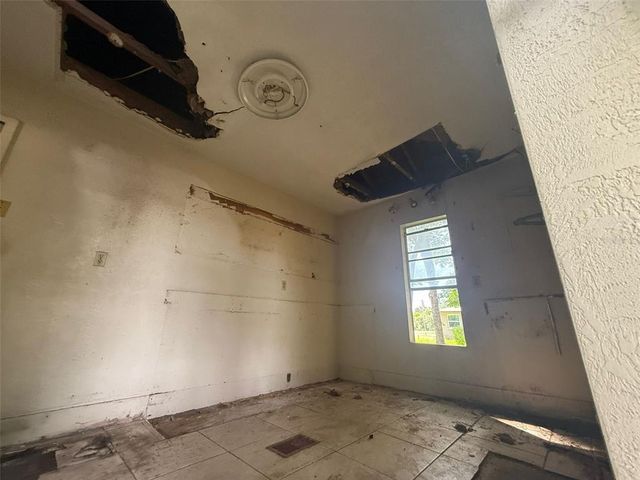 617 N DUSS STREET, New Smyrna Beach, FL 32168