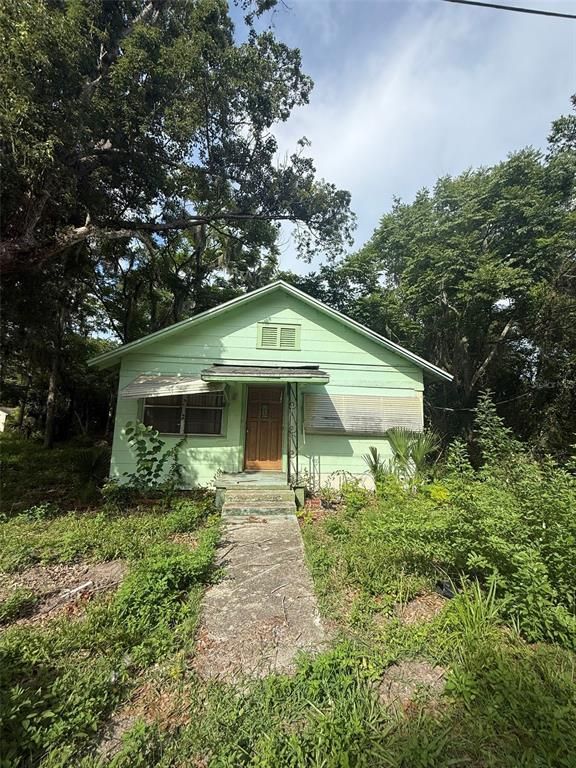 617 N DUSS STREET, New Smyrna Beach, FL 32168