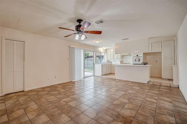 10607 Silkwood Drive, Houston, TX 77031