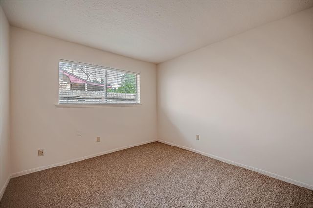 10607 Silkwood Drive, Houston, TX 77031