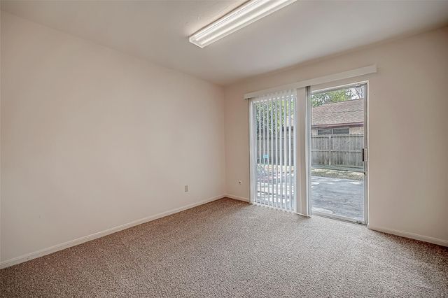 10607 Silkwood Drive, Houston, TX 77031