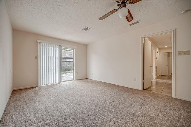 10607 Silkwood Drive, Houston, TX 77031