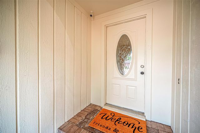 10607 Silkwood Drive, Houston, TX 77031