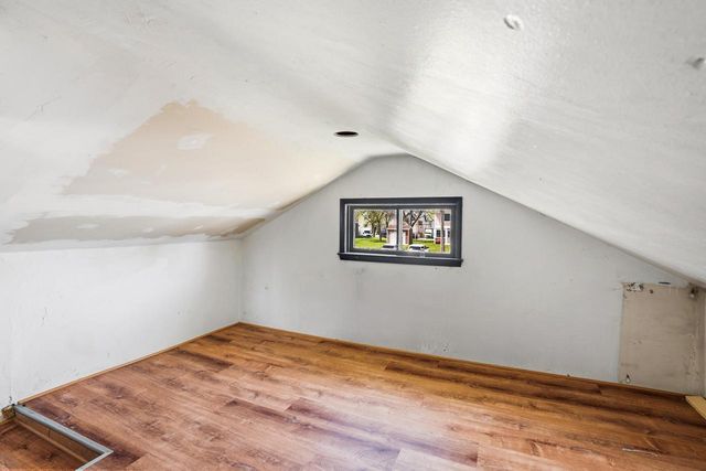 1211 6th STREET, Milwaukee, WI 53204