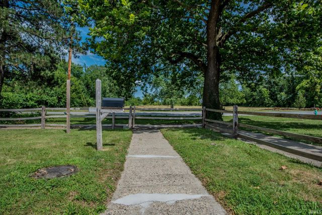 4216 Moller Road, Indianapolis, IN 46254