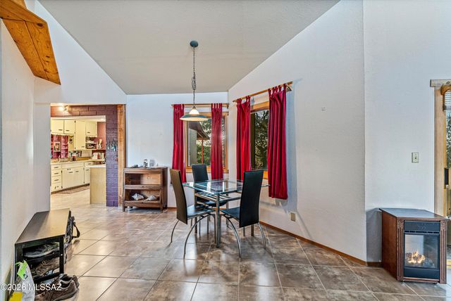 865 W Cutstone Street, Oracle, AZ 85623