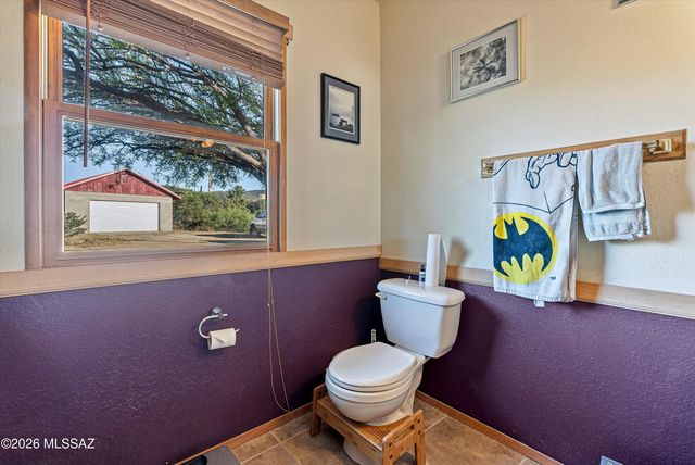 865 W Cutstone Street, Oracle, AZ 85623