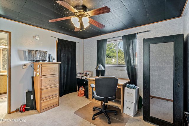 865 W Cutstone Street, Oracle, AZ 85623