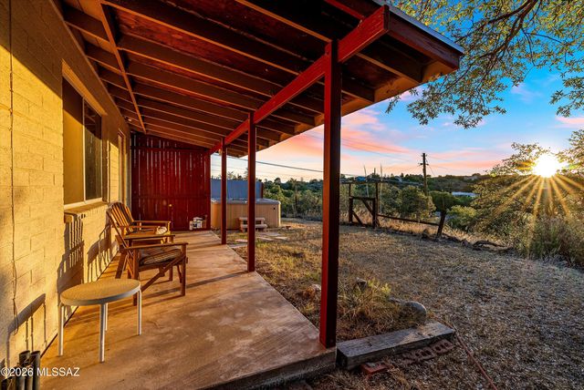 865 W Cutstone Street, Oracle, AZ 85623