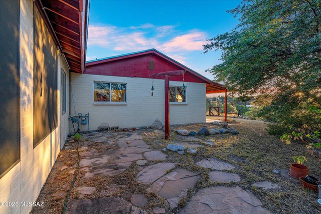 865 W Cutstone Street, Oracle, AZ 85623